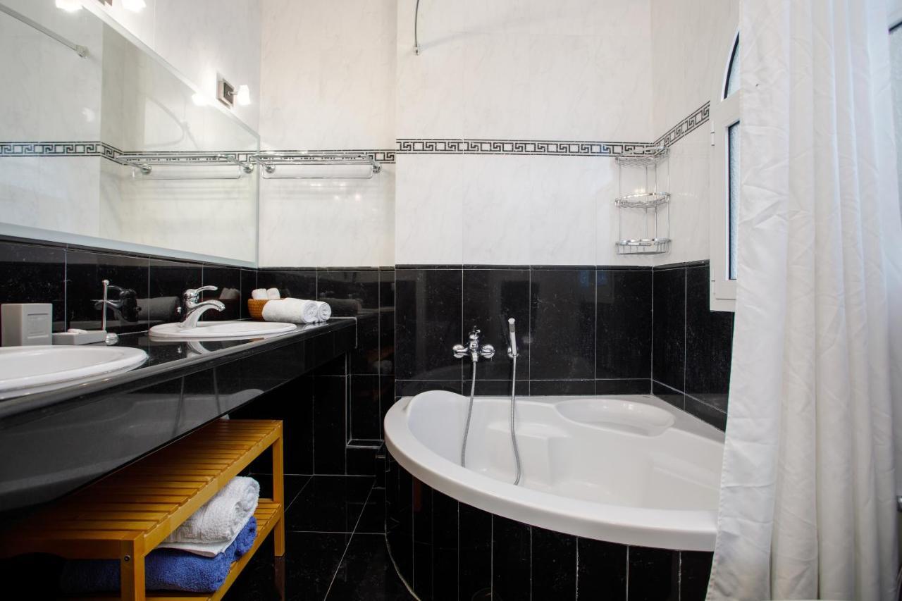 La Villetta Lagopodhon Ngoại thất bức ảnh